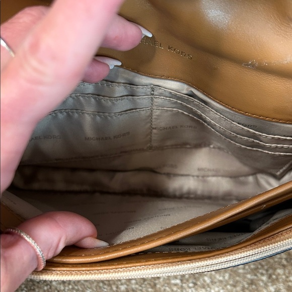 Michael Kors Cream and Tan Crossbody Bag with Gold Chain signature monogram - Picture 10 of 13